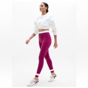 Athleta Salutation Stash Double Up Tight – Wildberry